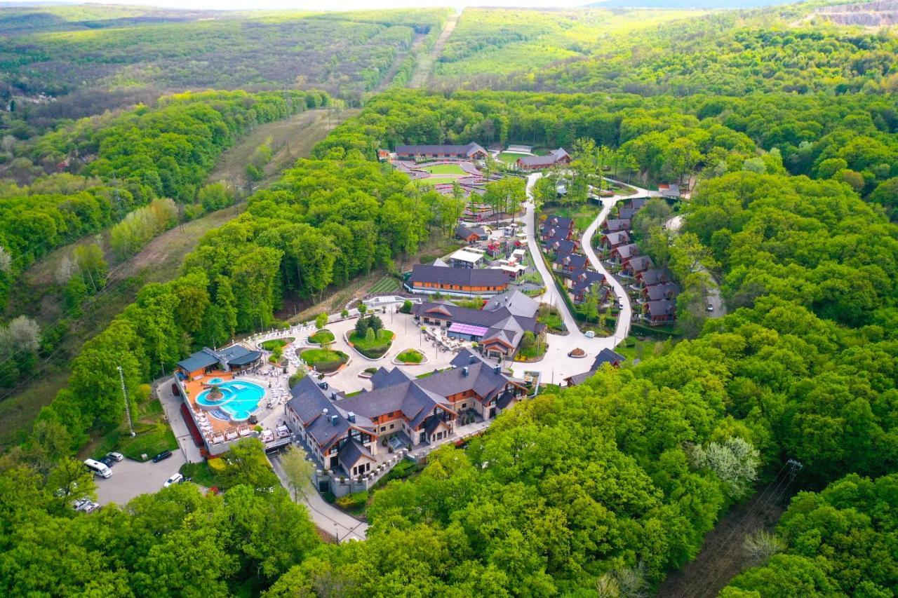 Avalon Resort & Spa Miskolc Buitenkant foto