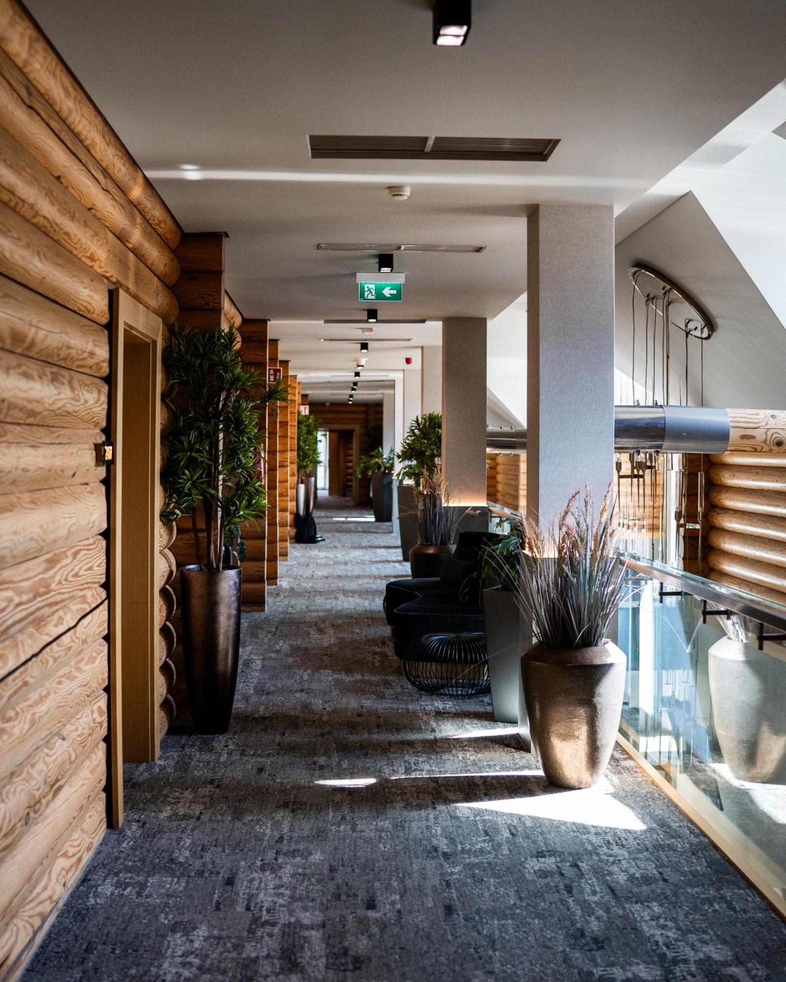 Avalon Resort & Spa Miskolc Buitenkant foto